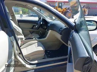 2007 Subaru Legacy Outback z VIN 4S4BP61CX76322163, wystawiony jako IAAI lot #42361084 z przebiegiem 198 586 mil mil oraz . Historia ofert i sprzedaży dostępna na DreamBid. Obrazek 5.