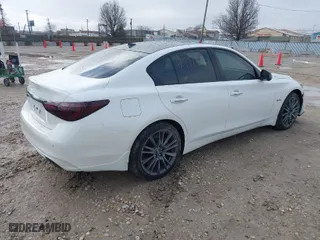 2018 Infiniti Q50 RED SPORT 400 with VIN JN1FV7ARXJM481860, listed as a IAAI auction lot 41200455 with 35,333 mi miles. Bid and sale history available at carsss.com. Image 4.