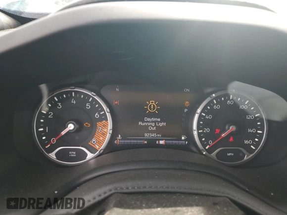 2021 Jeep Renegade Islander с VIN ZACNJDBB5MPM47526, выставлен на аукционе Copart как лот 54411885 с пробегом 92 345 миль миль и Списание • Salvage title. История ставок и продаж доступна на DreamBid. Изображение 9.