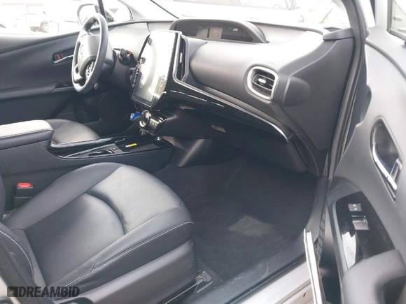 2020 Toyota Prius Prime LE with VIN JTDKARFP3L3148922, listed as a IAAI auction lot 41837323 with 38,326 mi miles. Bid and sale history available at carsss.com. Image 5.