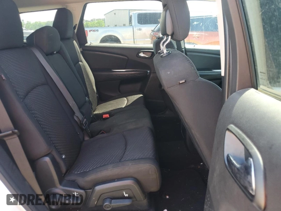 2018 Dodge Journey SE with VIN 3C4PDCAB6JT385668, listed as a Copart auction lot 53448745 with 106,446 mi miles and Salvage Title. Bid and sale history available at DreamBid. Image 11.