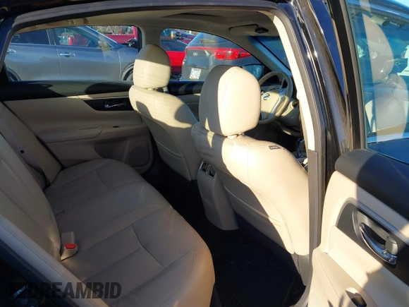 2016 Nissan Altima SR with VIN 1N4AL3AP7GC155622, listed as a IAAI auction lot 41202784 with 95,424 mi miles and . Bid and sale history available at carsss.com. Image 8.