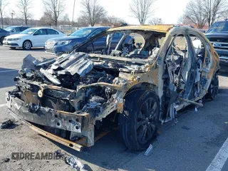 2021 Lexus UX with VIN JTHR9JBH3M2038787, listed as a IAAI auction lot 41144469 with 1 mi miles. Bid and sale history available at carsss.com. Image 16.