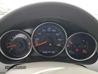 2010 Acura RL Technology z VIN JH4KB2F61AC000517, wystawiony jako Copart lot #43814445 z przebiegiem 197 918 mil mil oraz Szkoda całkowita • Salvage title. Historia ofert i sprzedaży dostępna na DreamBid. Obrazek 9.
