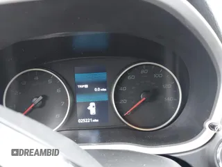 2024 Mitsubishi Eclipse Cross SE z VIN JA4ATWAA5RZ001492, wystawiony jako IAAI lot #41281253 z przebiegiem 25 221 mil mil oraz . Historia ofert i sprzedaży dostępna na DreamBid. Obrazek 7.