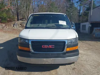 2016 GMC Savana Cargo with VIN 1GTW7AFFXG1904336, listed as a IAAI auction lot 41919957 with 330,932 mi miles. Bid and sale history available at carsss.com. Image 13.
