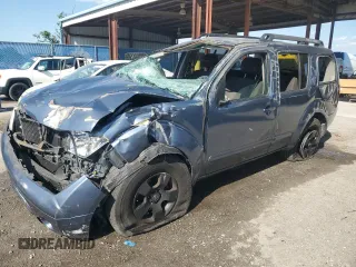 2006 Nissan Pathfinder SE z VIN 5N1AR18U86C649524, wystawiony jako Copart lot #50751745 z przebiegiem 223 226 mil mil oraz Nie do naprawy • Non repairable. Historia ofert i sprzedaży dostępna na DreamBid. Obrazek 1.
