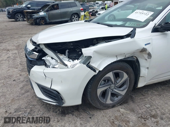 2019 Honda Insight EX with VIN 19XZE4F54KE033788, listed as a IAAI auction lot 41719722 with 101,227 mi miles and . Bid and sale history available at carsss.com. Image 6.