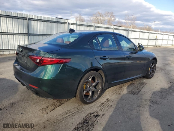 2021 Alfa Romeo Giulia Ti with VIN ZARFANBN7M7645731, listed as a Copart auction lot 87055044 with 122,395 mi miles and Salvage Title. Bid and sale history available at carsss.com. Image 3.