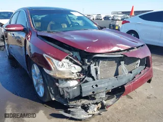 2011 Nissan Maxima 3.5 SV with VIN 1N4AA5AP7BC827219, listed as a IAAI auction lot 41468683 with 112,103 mi miles. Bid and sale history available at carsss.com. Image 6.