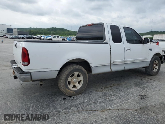 2002 Ford F-150 XL z VIN 1FTRX17W42NC08021, wystawiony jako Copart lot #54981215 z przebiegiem 109 078 mil mil oraz Czysty tytuł • Clean title. Historia ofert i sprzedaży dostępna na DreamBid. Obrazek 3.