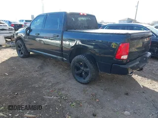 2019 Ram 1500 Tradesman z VIN 1C6RR7KT0KS508822, wystawiony jako IAAI lot #41014684 z przebiegiem 132 825 mil mil oraz . Historia ofert i sprzedaży dostępna na DreamBid. Obrazek 3.