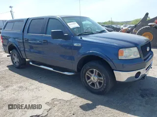 2006 Ford F-150 XLT with VIN 1FTPW14556KB60879, listed as a IAAI auction lot 42154667 with 124,912 mi miles and . Bid and sale history available at carsss.com. Image 1.