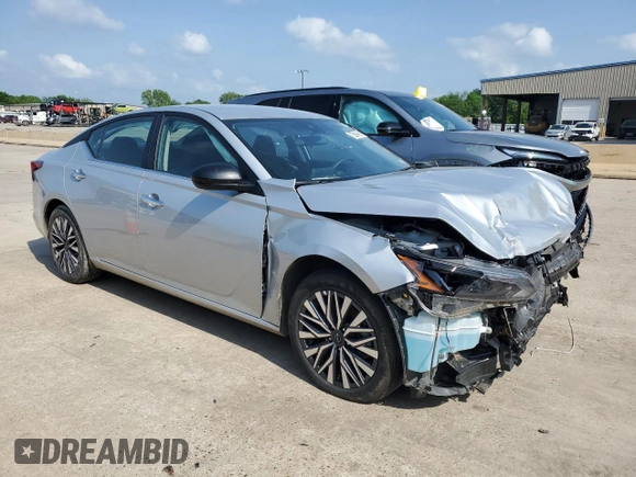 2024 Nissan Altima 2.5 SV with VIN 1N4BL4DV1RN430087, listed as a Copart auction lot 54752535 with 20,549 mi miles and Clean Title. Bid and sale history available at carsss.com. Image 4.