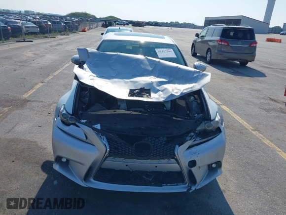 2014 Lexus IS 350 with VIN JTHCE1D24E5001032, listed as a IAAI auction lot 42417284 with 132,596 mi miles and . Bid and sale history available at DreamBid. Image 12.