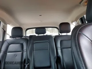 2022 Lincoln Aviator Livery z VIN 5LM5J0XC4NGL09061, wystawiony jako Copart lot #56524295 z przebiegiem 201 621 mil mil oraz Szkoda całkowita • Salvage title. Historia ofert i sprzedaży dostępna na DreamBid. Obrazek 10.