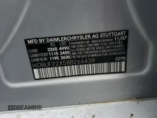 2008 Mercedes-Benz E 320 with VIN WDBUF22X58B266439, listed as a Copart auction lot 61152695 with 82,576 mi miles and Salvage title. Bid and sale history available at DreamBid. Image 12.