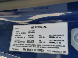 2020 Tesla Model 3 Long Range z VIN 5YJ3E1EB7LF647614, wystawiony jako Copart lot #51316115 z przebiegiem 54 917 mil mil oraz Szkoda całkowita • Salvage title. Historia ofert i sprzedaży dostępna na DreamBid. Obrazek 14.