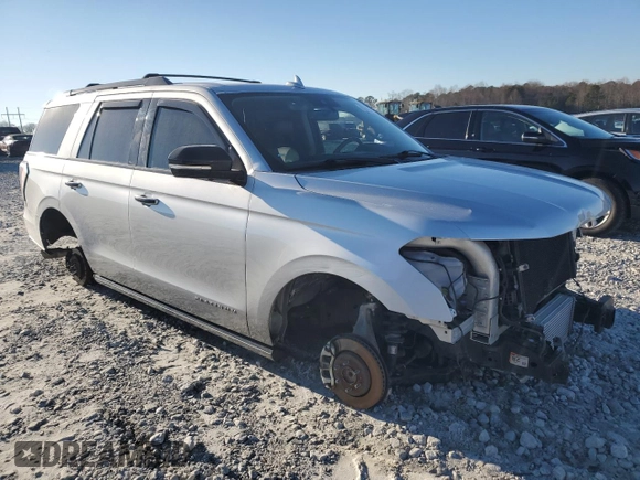 2018 Ford Expedition Platinum with VIN 1FMJU1LT8JEA40945, listed as a Copart auction lot 87919395 with 66,125 mi miles and Salvage Title. Bid and sale history available at carsss.com. Image 4.