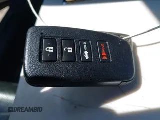 2014 Lexus ES 300h с VIN JTHBW1GG6E2071083, выставлен на аукционе IAAI как лот 41772226 с пробегом 140 710 миль миль и . История ставок и продаж доступна на DreamBid. Изображение 11.