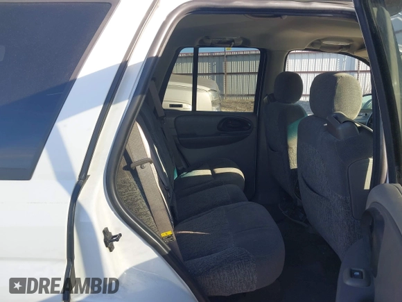 2002 Chevrolet TrailBlazer LTZ with VIN 1GNDT13S122484724, listed as a IAAI auction lot 41855912 with 216,783 mi miles and . Bid and sale history available at DreamBid. Image 8.