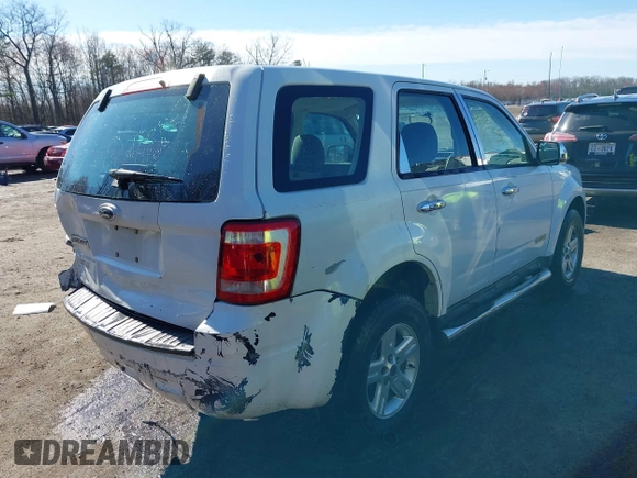 2008 Ford Escape XLS with VIN 1FMCU02Z88KA96033, listed as a IAAI auction lot 41832728 with 272,932 mi miles and . Bid and sale history available at DreamBid. Image 4.