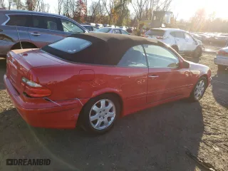 2002 Mercedes-Benz CLK-Class with VIN WDBLK65G02T113270, listed as a Copart auction lot 77427374 with 169,970 mi miles and Salvage Title. Bid and sale history available at carsss.com. Image 3.