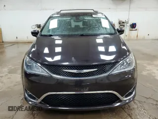 2017 Chrysler Pacifica Touring L Plus with VIN 2C4RC1EG6HR559922, listed as a Copart auction lot 53057505 with 131,322 mi miles and Clean Title. Bid and sale history available at DreamBid. Image 5.