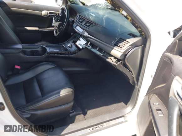 2015 Lexus CT 200h with VIN JTHKD5BH0F2234146, listed as a IAAI auction lot 42583102 with Not provided miles and . Bid and sale history available at DreamBid. Image 5.