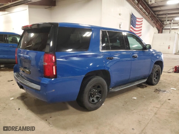 2017 Chevrolet Tahoe Commercial with VIN 1GNSKDEC7HR275117, listed as a Copart auction lot 43557905 with 118,105 mi miles and Clean Title. Bid and sale history available at carsss.com. Image 3.