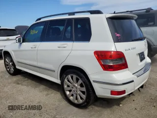 2011 Mercedes-Benz GLK 350 with VIN WDCGG5GB1BF597426, listed as a Copart auction lot 74054824 with 90,850 mi miles and Salvage Title. Bid and sale history available at DreamBid. Image 2.