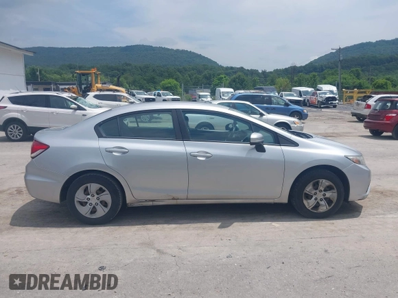 2015 Honda Civic LX с VIN 19XFB2F5XFE271876, выставлен на аукционе IAAI как лот 42705745 с пробегом 146 305 миль миль и . История ставок и продаж доступна на DreamBid. Изображение 13.