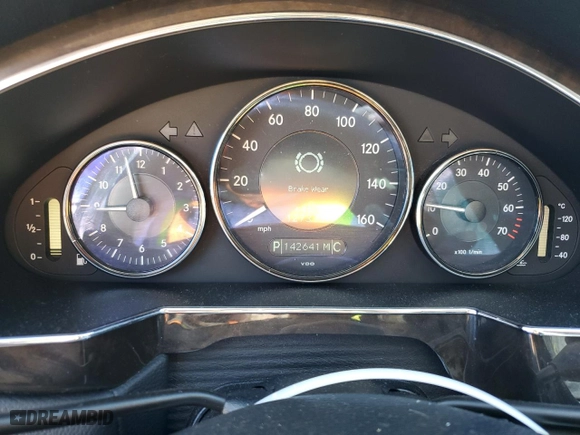 2008 Mercedes-Benz CLS-Class 5.5L with VIN WDDDJ72X98A136138, listed as a Copart auction lot 50727825 with 142,641 mi miles and Salvage Title. Bid and sale history available at carsss.com. Image 9.