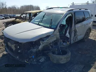 2024 Kia Telluride EX X-Line z VIN 5XYP3DGC1RG418796, wystawiony jako IAAI lot #41790576 z przebiegiem Nie podano mil oraz . Historia ofert i sprzedaży dostępna na DreamBid. Obrazek 2.