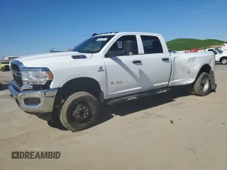 2021 Ram 3500 Tradesman with VIN 3C63RRGL7MG588964, listed as a Copart auction lot 46428915 with 139,714 mi miles and Salvage Title. Bid and sale history available at carsss.com. Image 1.