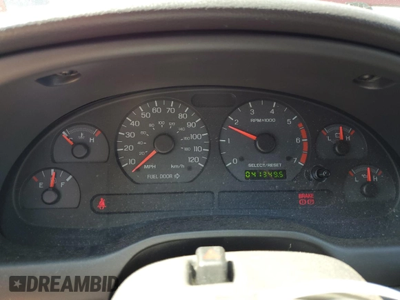 2003 Ford Mustang Deluxe с VIN 1FAFP44463F438457, выставлен на аукционе Copart как лот 57599045 с пробегом 41 349 миль миль и Списание • Salvage title. История ставок и продаж доступна на DreamBid. Изображение 9.