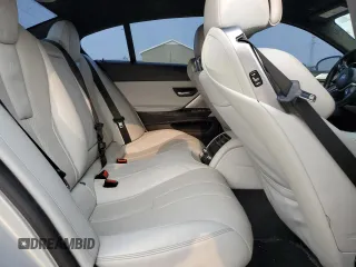 2017 BMW M6 z VIN WBS6E9C56HG437374, wystawiony jako Copart lot #54277624 z przebiegiem 80 858 mil mil oraz . Historia ofert i sprzedaży dostępna na DreamBid. Obrazek 10.