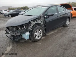 2018 Chevrolet Cruze LT with VIN 1G1BE5SMXJ7194982, listed as a Copart auction lot 44265125 with 113,143 mi miles and Salvage Title. Bid and sale history available at carsss.com. Image 1.