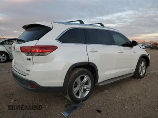 2016 Toyota Highlander Hybrid Limited with VIN 5TDDCRFH8GS015007, listed as a Copart auction lot 83711024 with 106,441 mi miles and Salvage Title. Bid and sale history available at carsss.com. Image 3.
