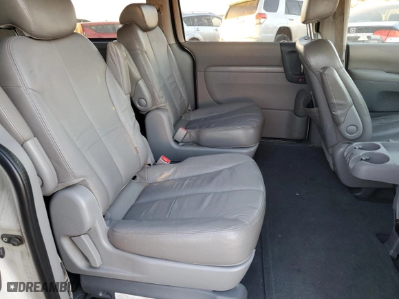2010 Kia Sedona EX with VIN KNDMH4C32A6337016, listed as a Copart auction lot 85886354 with 201,970 mi miles and Salvage Title. Bid and sale history available at carsss.com. Image 11.