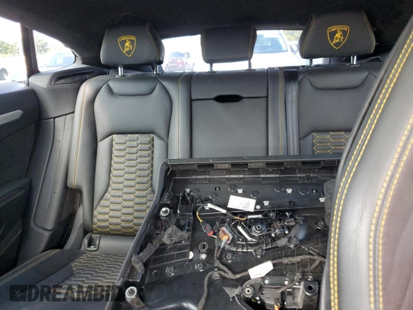 2021 Lamborghini Urus z VIN ZPBUA1ZL5MLA11591, wystawiony jako Copart lot #71260894 z przebiegiem Nie podano mil oraz Tytuł czysty. Historia ofert i sprzedaży dostępna na DreamBid. Obrazek 10.