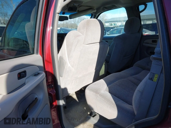 2001 Chevrolet Tahoe LT with VIN 1GNEK13T71J315151, listed as a IAAI auction lot 41340090 with 209,919 mi miles. Bid and sale history available at carsss.com. Image 8.