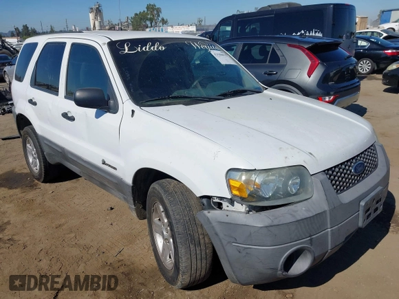 2006 Ford Escape Hybrid with VIN 1FMCU96H16KA61854, listed as a IAAI auction lot 42580035 with 264,173 mi miles and . Bid and sale history available at DreamBid. Image 1.