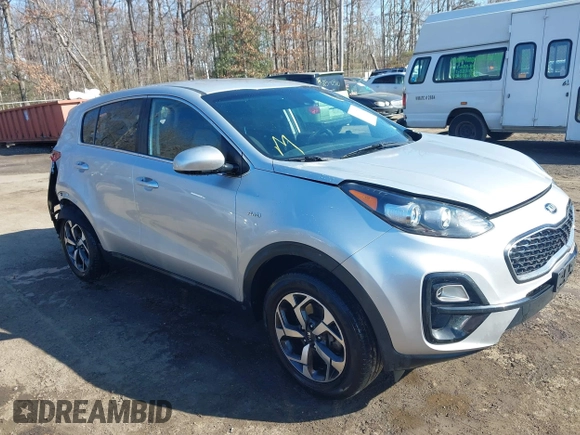 2020 Kia Sportage LX with VIN KNDPMCAC0L7731701, listed as a IAAI auction lot 41417062 with 63,266 mi miles. Bid and sale history available at carsss.com. Image 1.