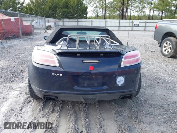 2008 Saturn Sky Red Line with VIN 1G8MG35X48Y109718, listed as a IAAI auction lot 41314770 with 128,465 mi miles. Bid and sale history available at carsss.com. Image 16.