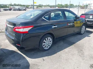 2014 Nissan Sentra SV with VIN 3N1AB7AP1EY287965, listed as a IAAI auction lot 42077761 with 98,271 mi miles. Bid and sale history available at carsss.com. Image 4.
