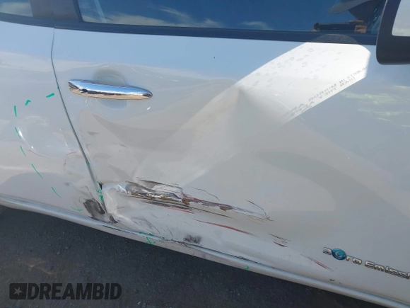 2016 Nissan LEAF S with VIN 1N4AZ0CP9GC307135, listed as a IAAI auction lot 41991588 with 50,834 mi miles. Bid and sale history available at carsss.com. Image 6.