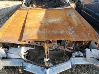 1978 Chrysler New Yorker z VIN CS43N8C141001, wystawiony jako Copart lot #75921724 z przebiegiem Nie podano mil oraz Nie do naprawy. Historia ofert i sprzedaży dostępna na DreamBid. Obrazek 11.