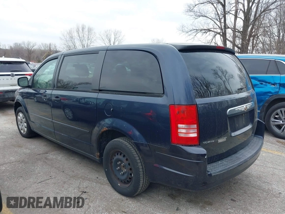 2008 Chrysler Town & Country LX with VIN 2A8HR44H68R743840, listed as a IAAI auction lot 41829643 with 183,696 mi miles. Bid and sale history available at carsss.com. Image 3.
