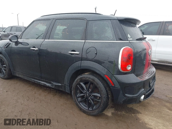 2012 MINI Countryman S with VIN WMWZC3C55CWM26367, listed as a IAAI auction lot 41839371 with 113,577 mi miles and . Bid and sale history available at DreamBid. Image 3.